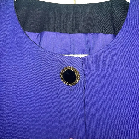 J. Gallery Vintage Royal Purple and Black Button Cape Coat, Women’s Size 8 - Picture 4 of 11